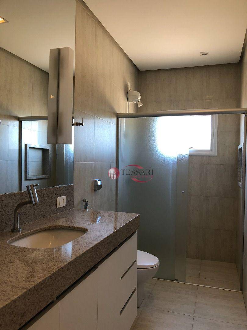 Casa para alugar com 3 quartos, 420m² - Foto 18