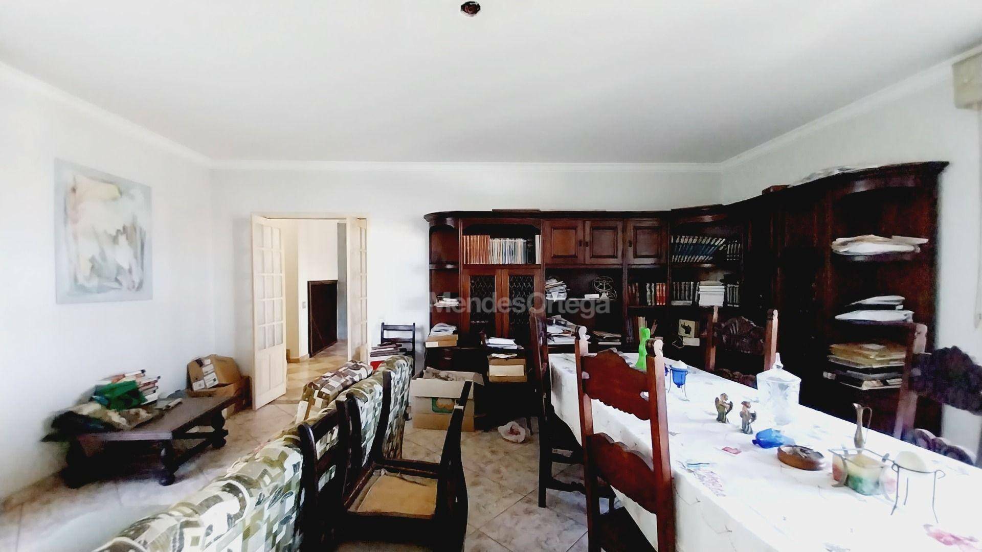 Casa à venda com 3 quartos, 425m² - Foto 8