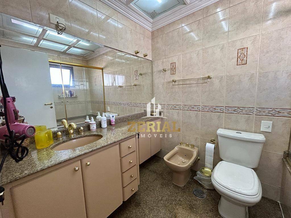 Apartamento à venda com 4 quartos, 238m² - Foto 24