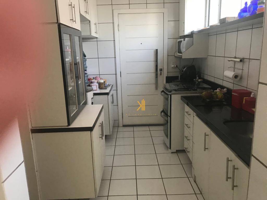 Apartamento à venda com 3 quartos, 114m² - Foto 26