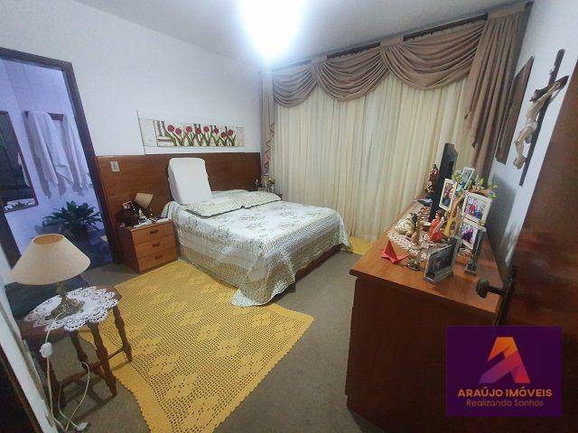 Casa de Condomínio à venda com 4 quartos, 300m² - Foto 13