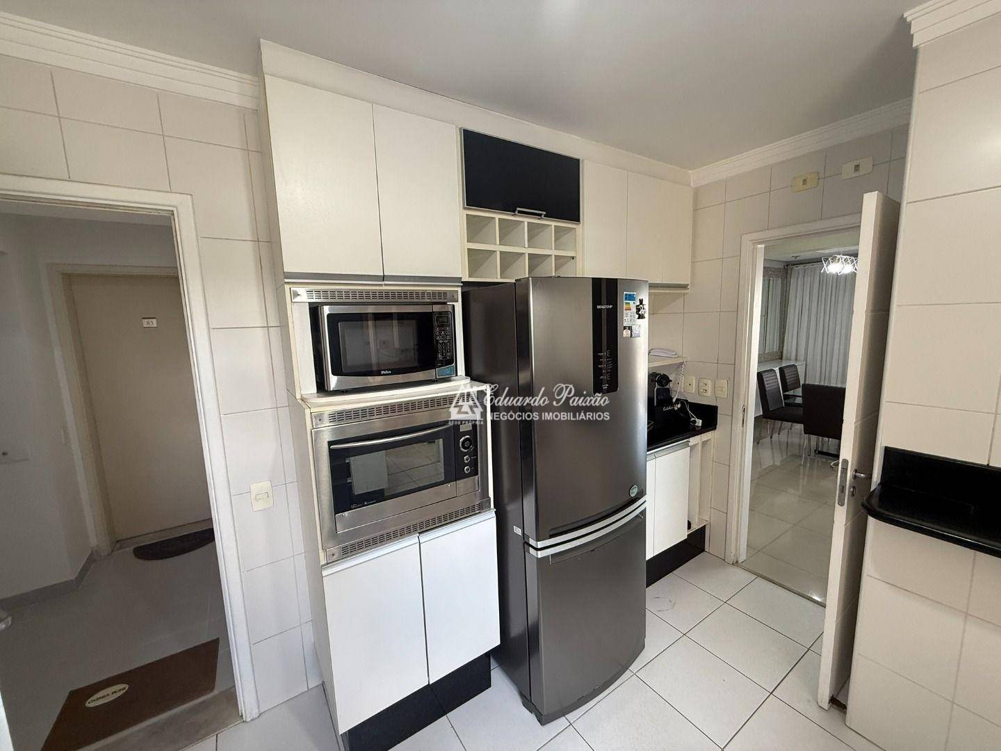 Apartamento à venda com 4 quartos, 132m² - Foto 8