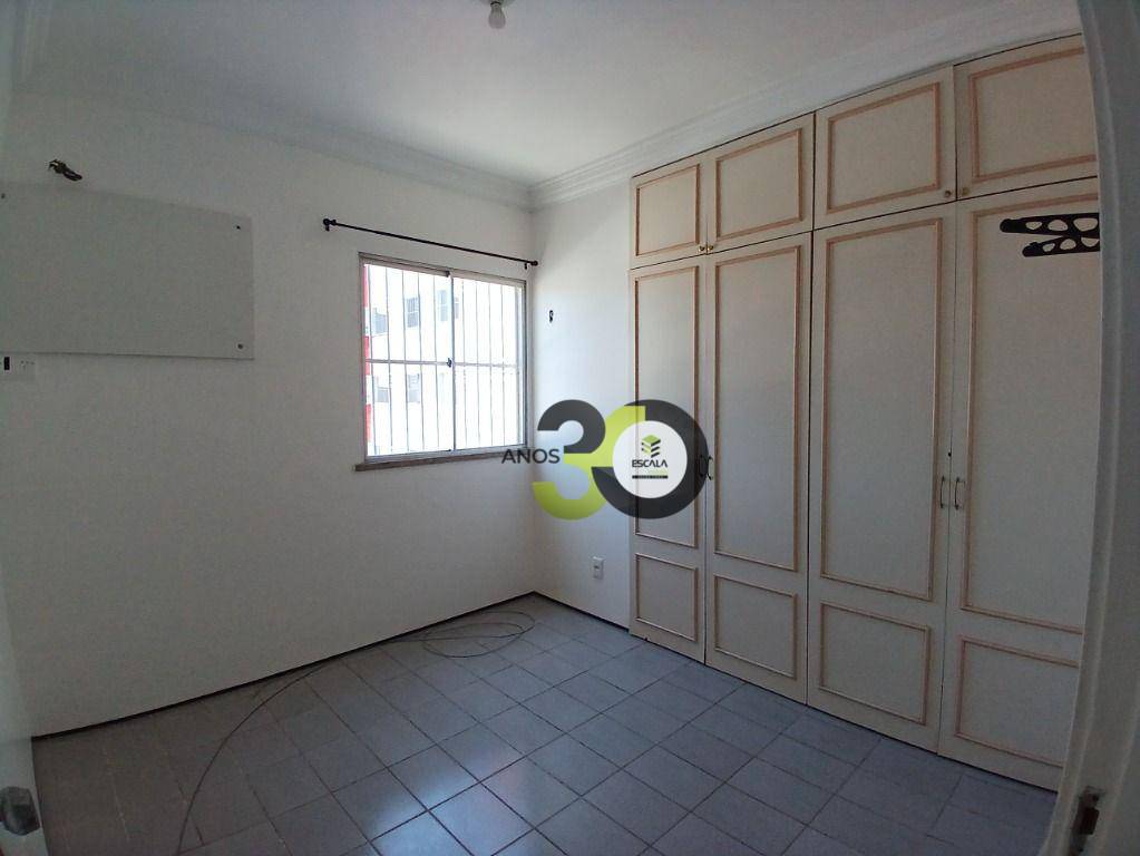 Apartamento para alugar com 3 quartos, 100m² - Foto 35