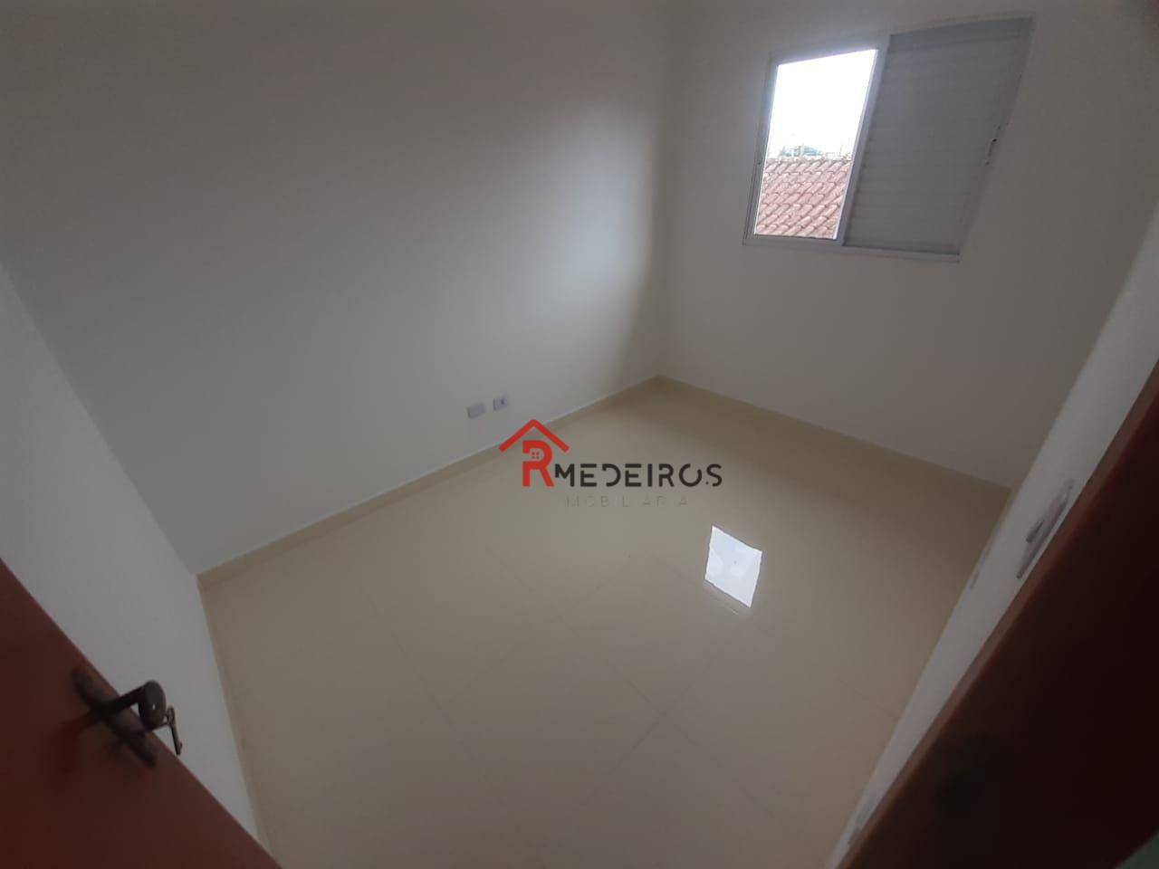 Casa à venda com 2 quartos, 43M2 - Foto 4