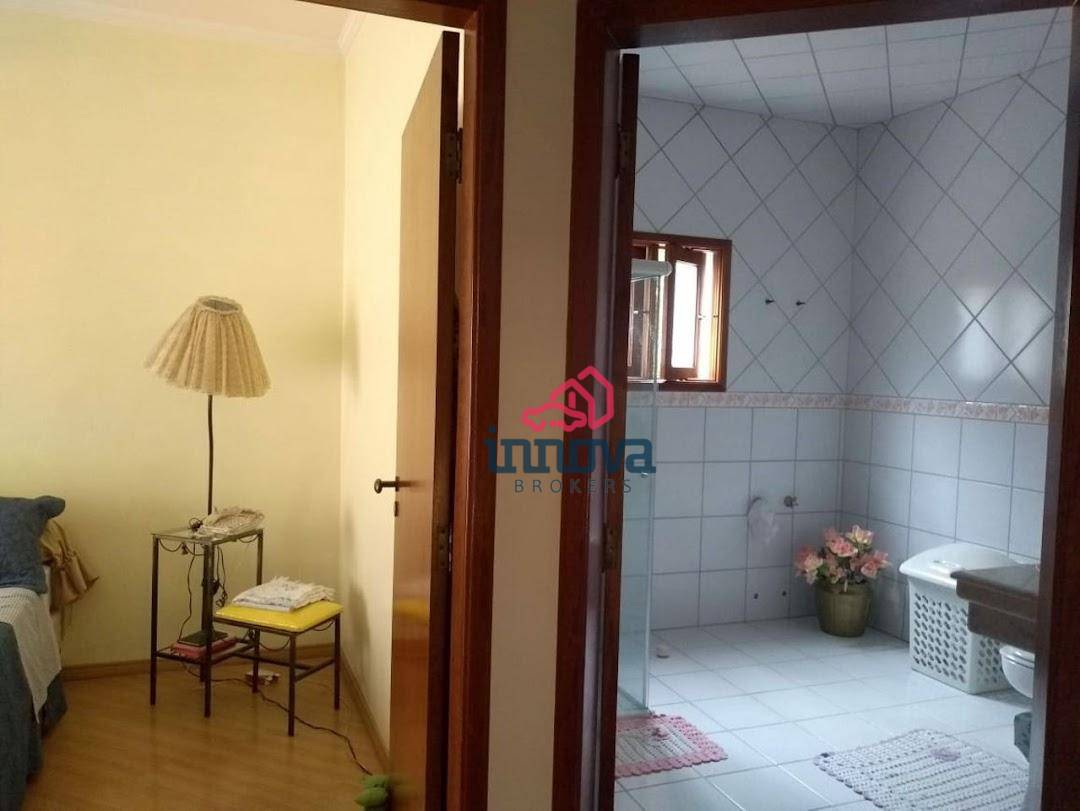 Sobrado à venda com 3 quartos, 250m² - Foto 12