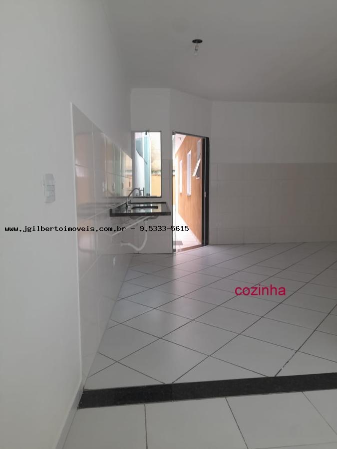 Casa à venda com 3 quartos, 140m² - Foto 3