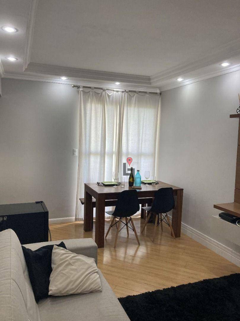 Apartamento à venda com 2 quartos, 62m² - Foto 2