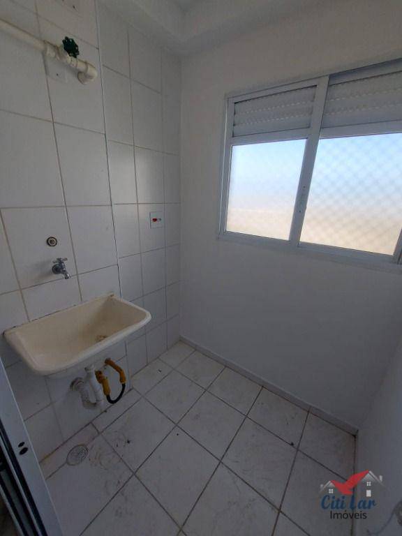 Apartamento à venda com 2 quartos, 45m² - Foto 11