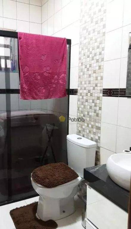 Sobrado à venda com 3 quartos, 240m² - Foto 16