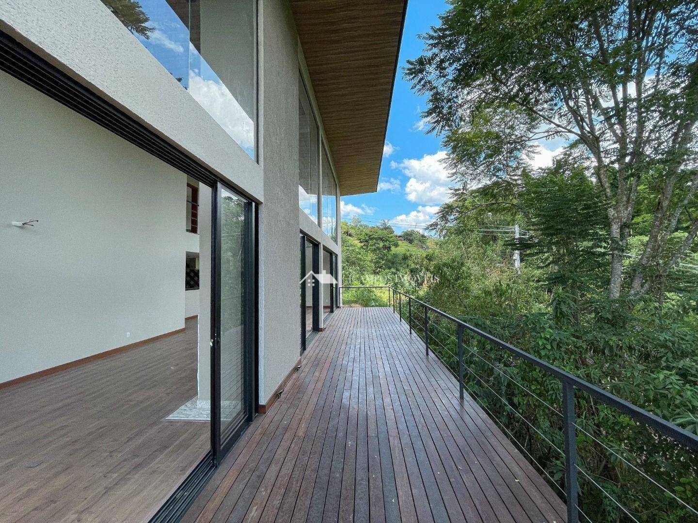 Casa de Condomínio à venda com 3 quartos, 400m² - Foto 17