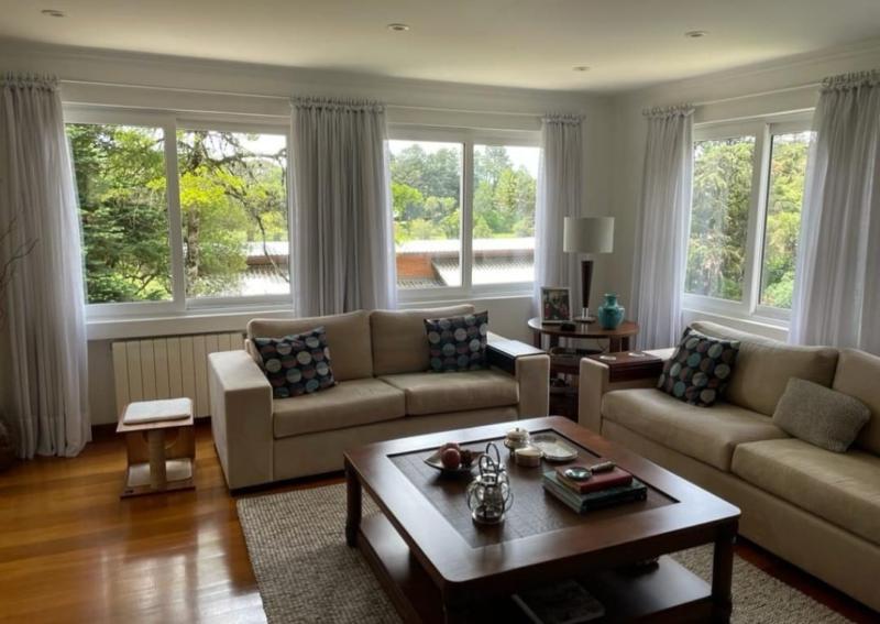 Casa à venda com 5 quartos, 700m² - Foto 2