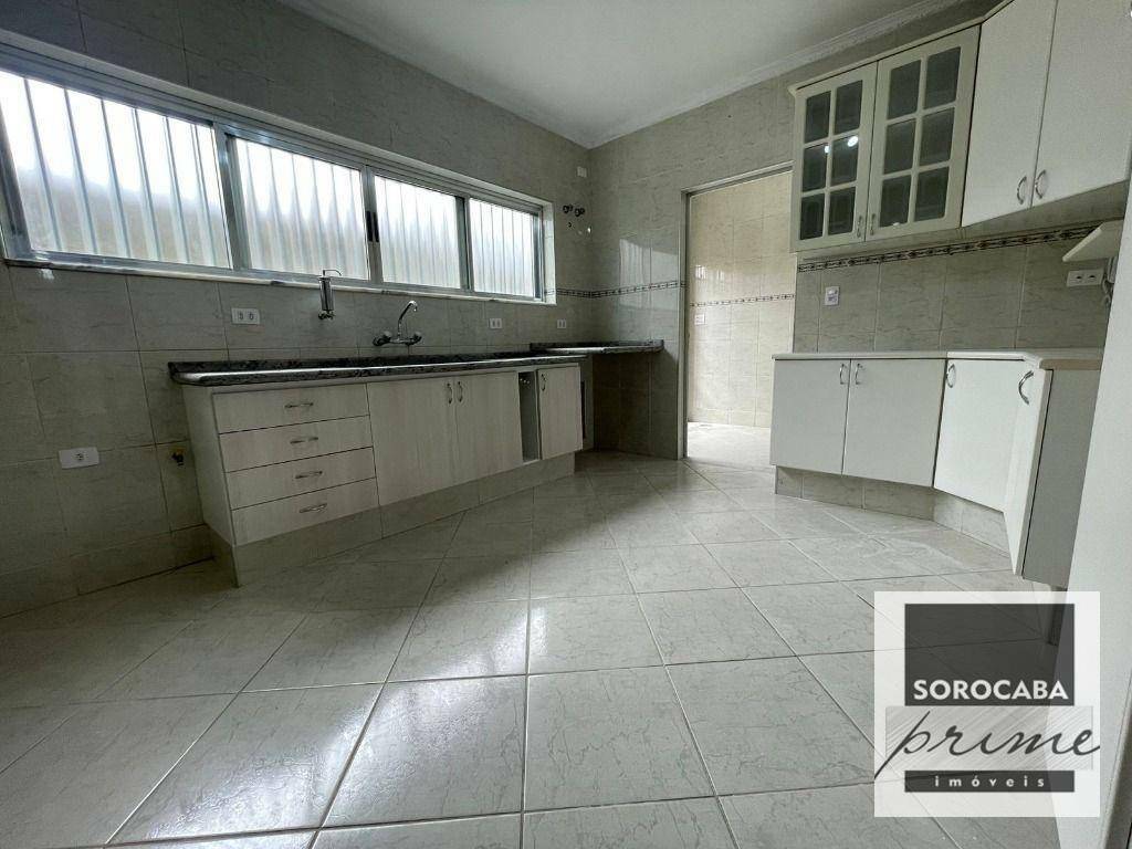 Casa à venda e aluguel com 3 quartos, 375m² - Foto 10