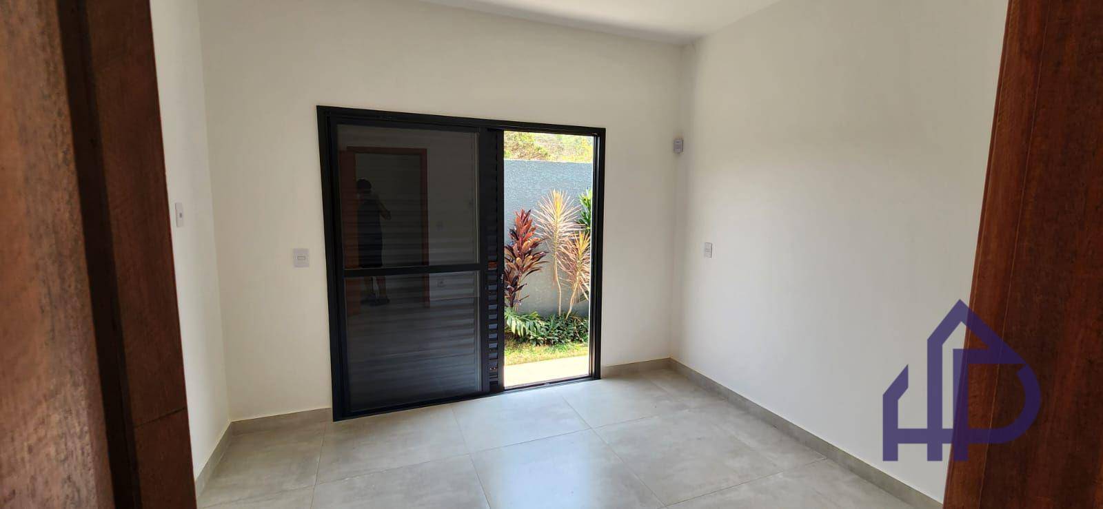 Casa para alugar com 3 quartos, 120m² - Foto 4