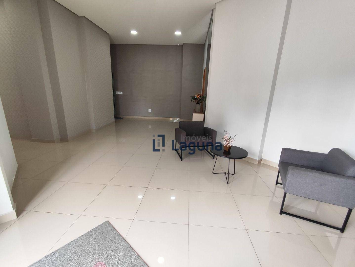 Apartamento à venda com 2 quartos, 59m² - Foto 7