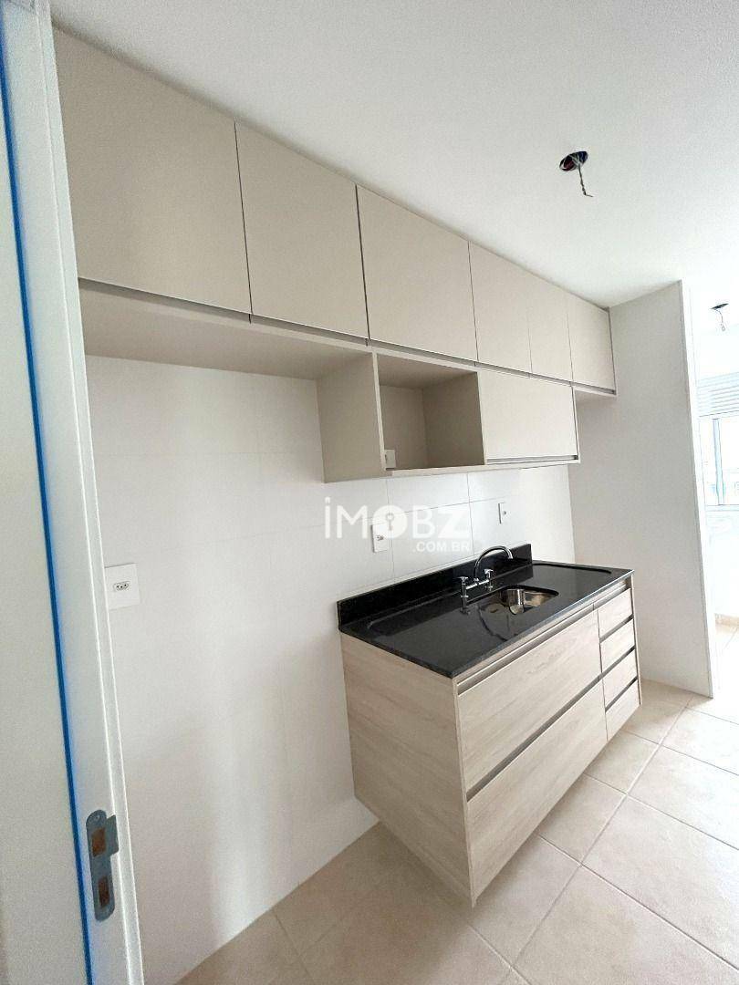 Apartamento à venda com 2 quartos, 55m² - Foto 10