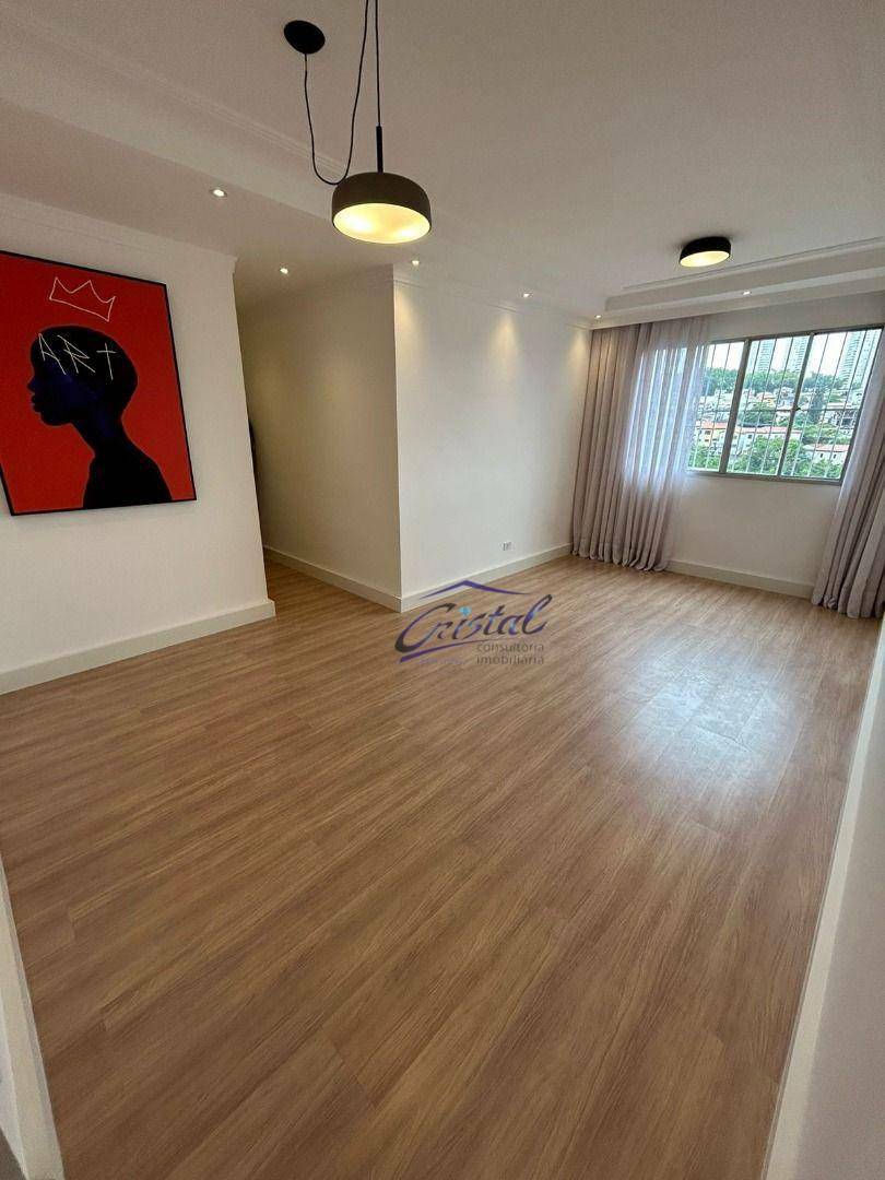 Apartamento à venda com 3 quartos, 70m² - Foto 3