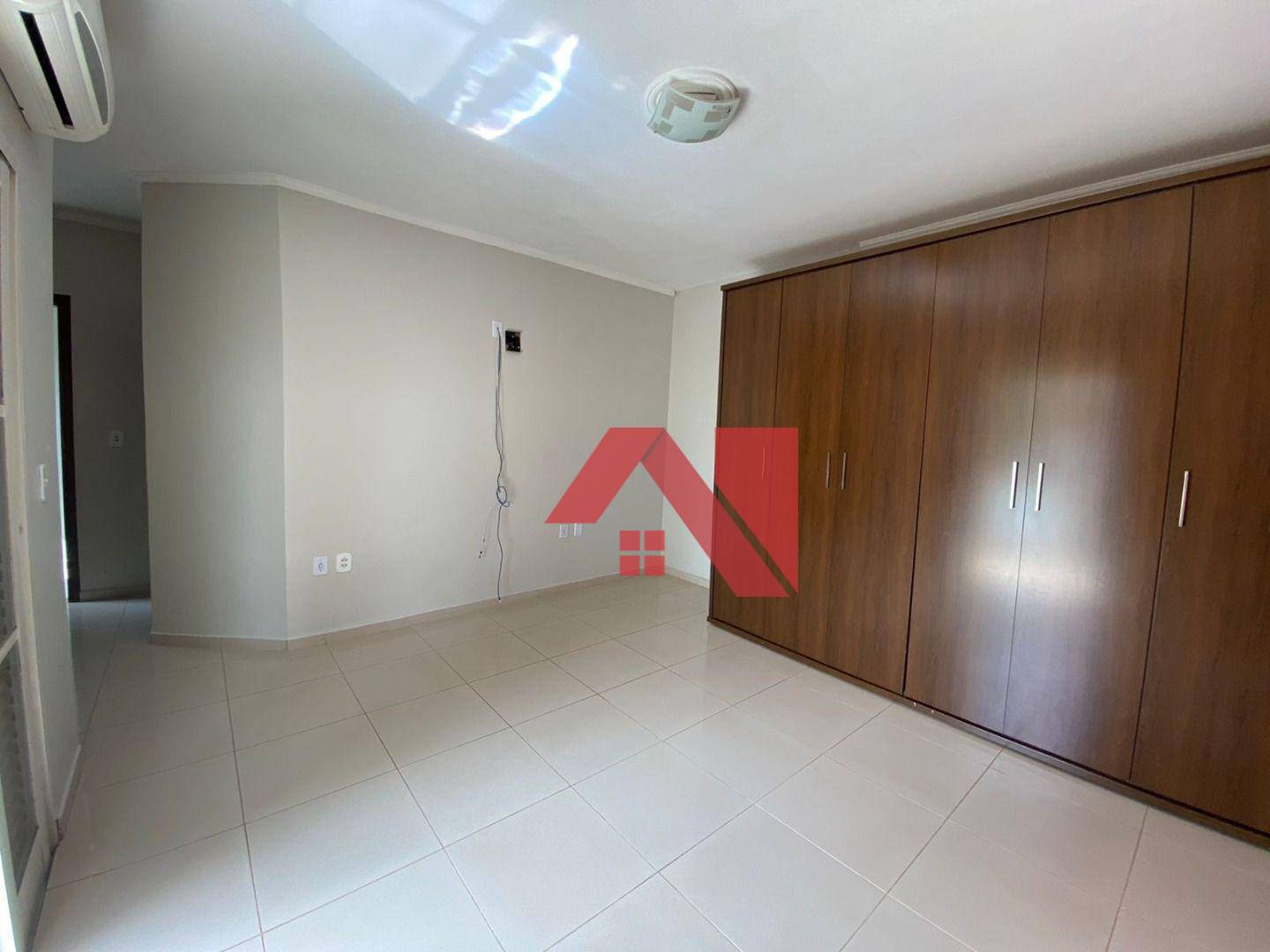 Sobrado à venda com 3 quartos, 190m² - Foto 14