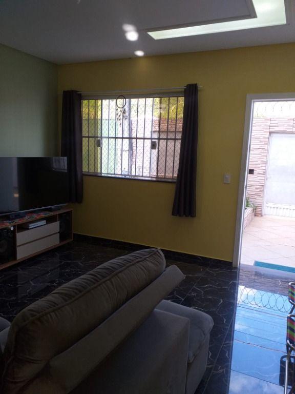 Sobrado à venda com 4 quartos, 291m² - Foto 2