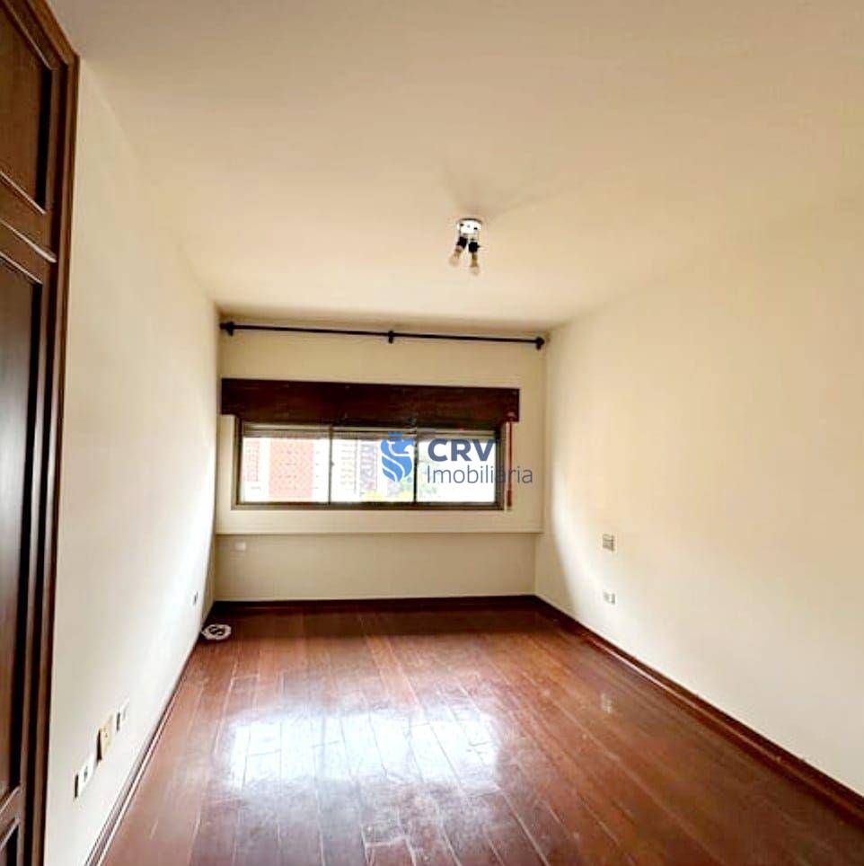 Apartamento à venda com 4 quartos, 246m² - Foto 9