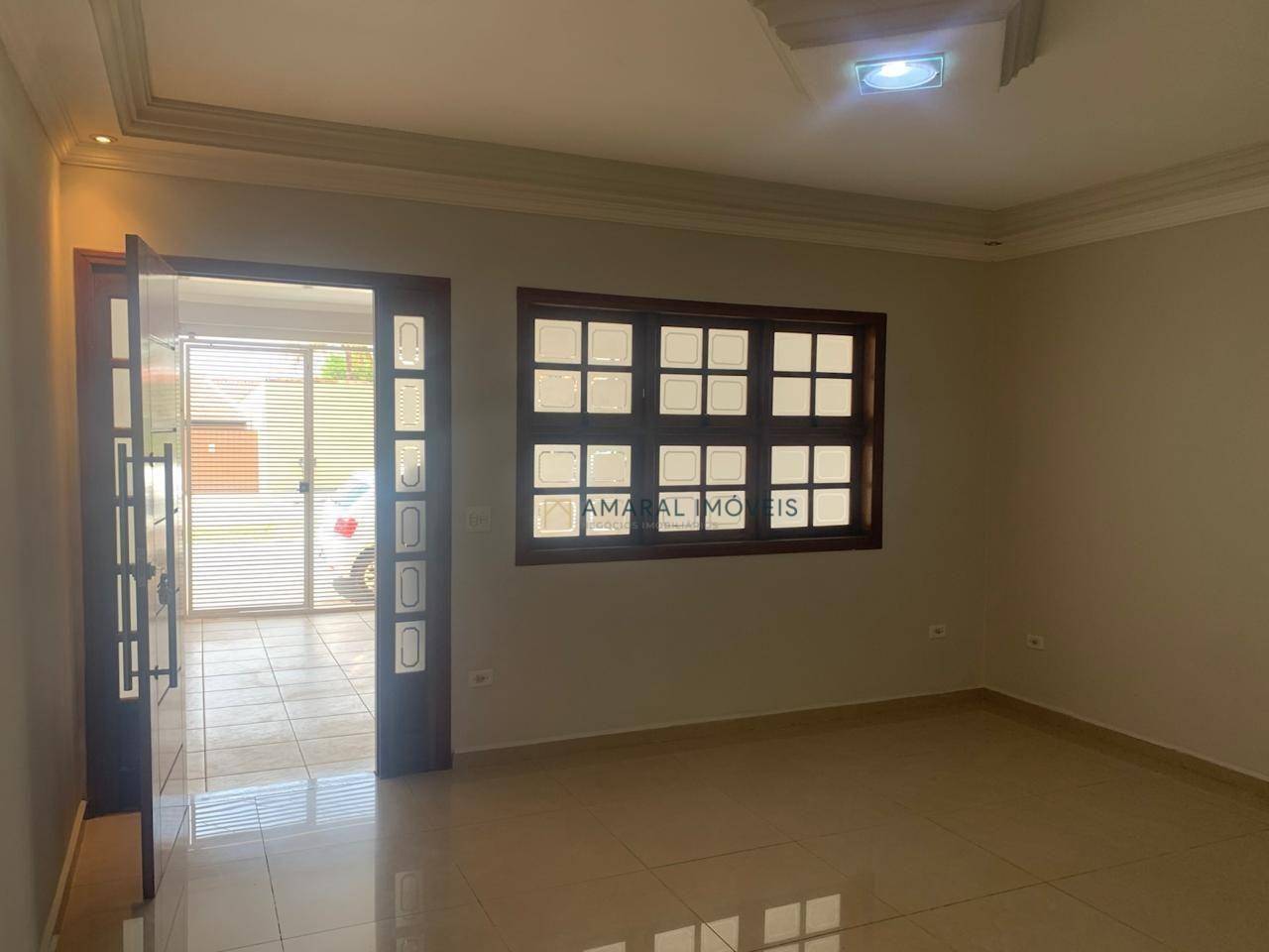 Casa à venda e aluguel com 2 quartos, 140m² - Foto 5