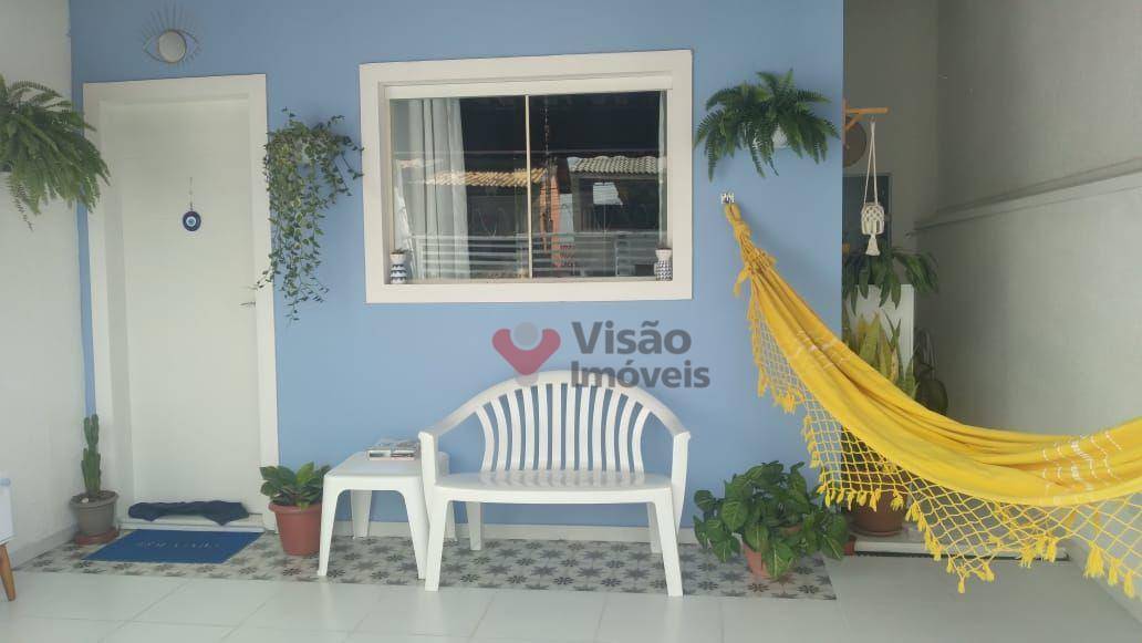 Casa, 3 quartos, 60 m² - Foto 1