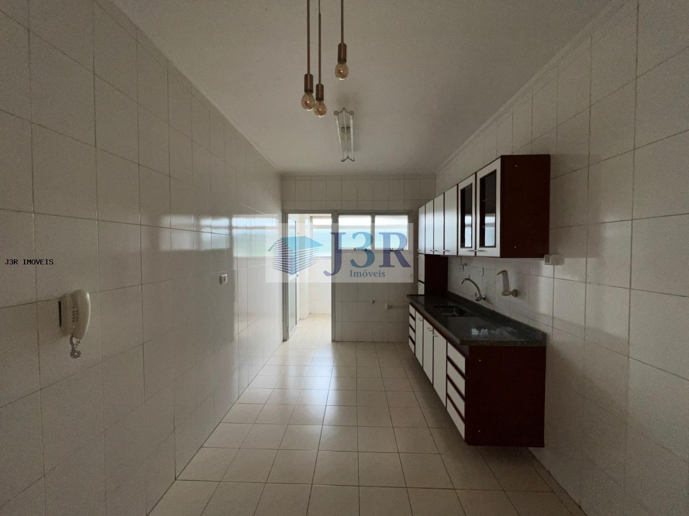 Apartamento para alugar com 2 quartos, 78m² - Foto 6