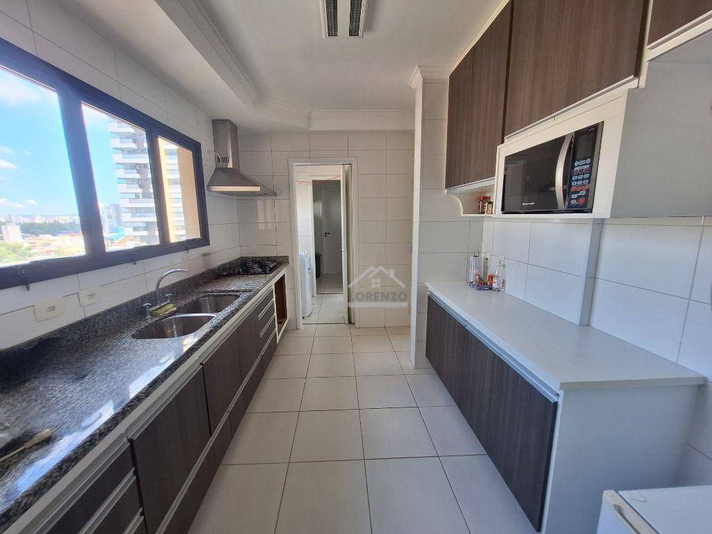 Apartamento à venda com 3 quartos, 138m² - Foto 10