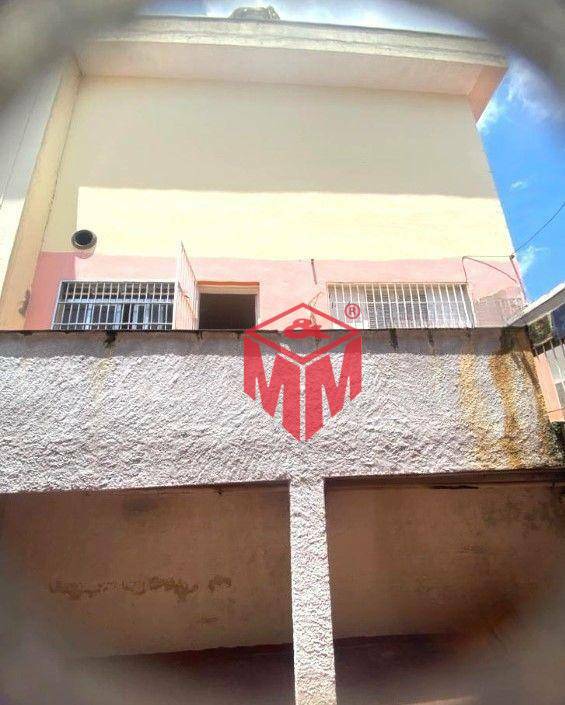 Sobrado à venda com 3 quartos, 236m² - Foto 38