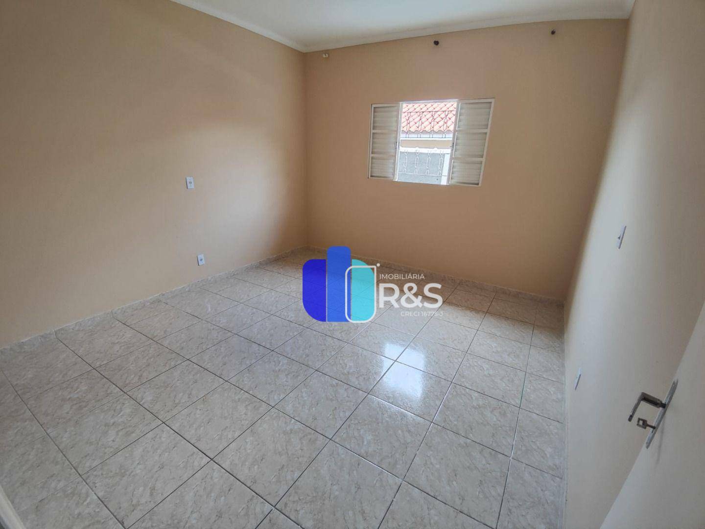 Casa para alugar com 3 quartos, 195m² - Foto 10