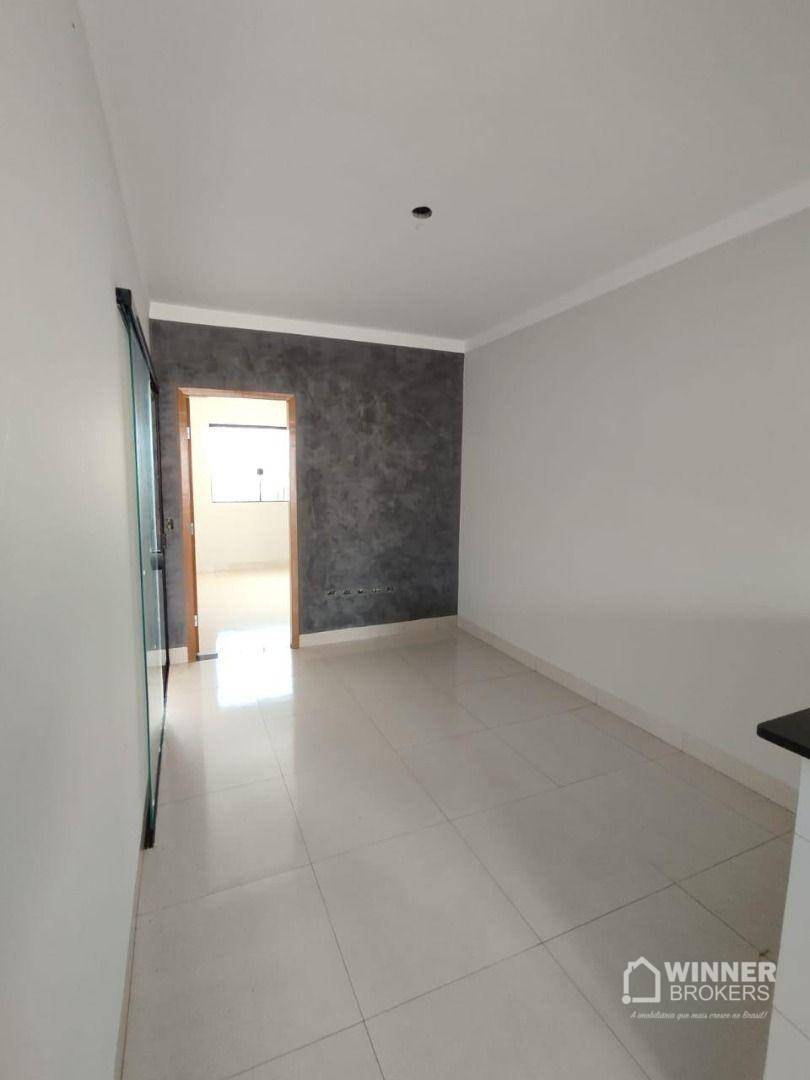 Casa à venda com 3 quartos, 77m² - Foto 8