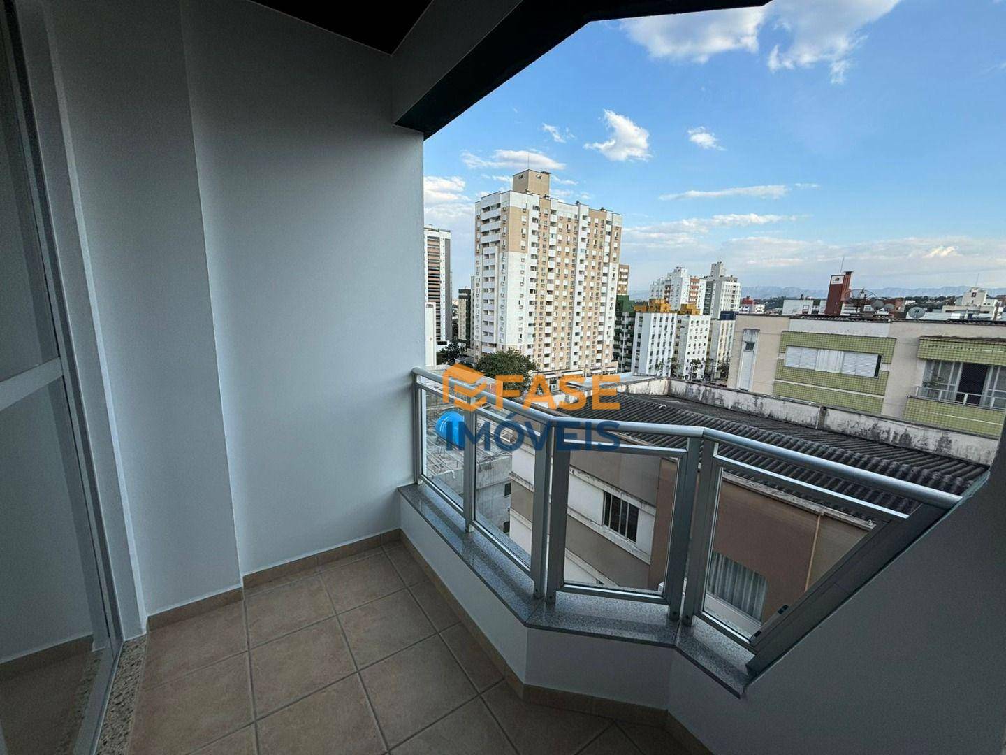 Apartamento à venda com 2 quartos, 93m² - Foto 16