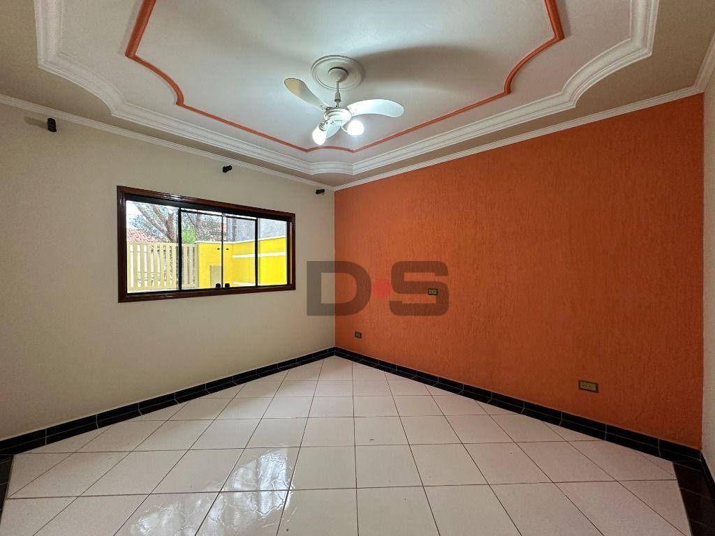 Casa, 3 quartos, 110 m² - Foto 1