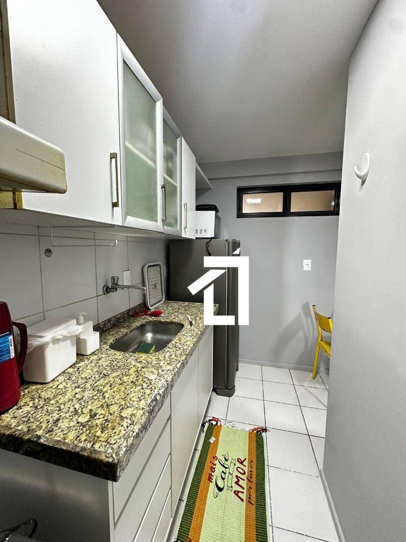 Apartamento, 1 quarto, 27 m² - Foto 2