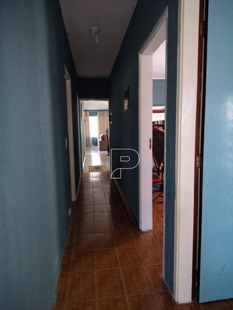 Casa à venda com 6 quartos, 297m² - Foto 21