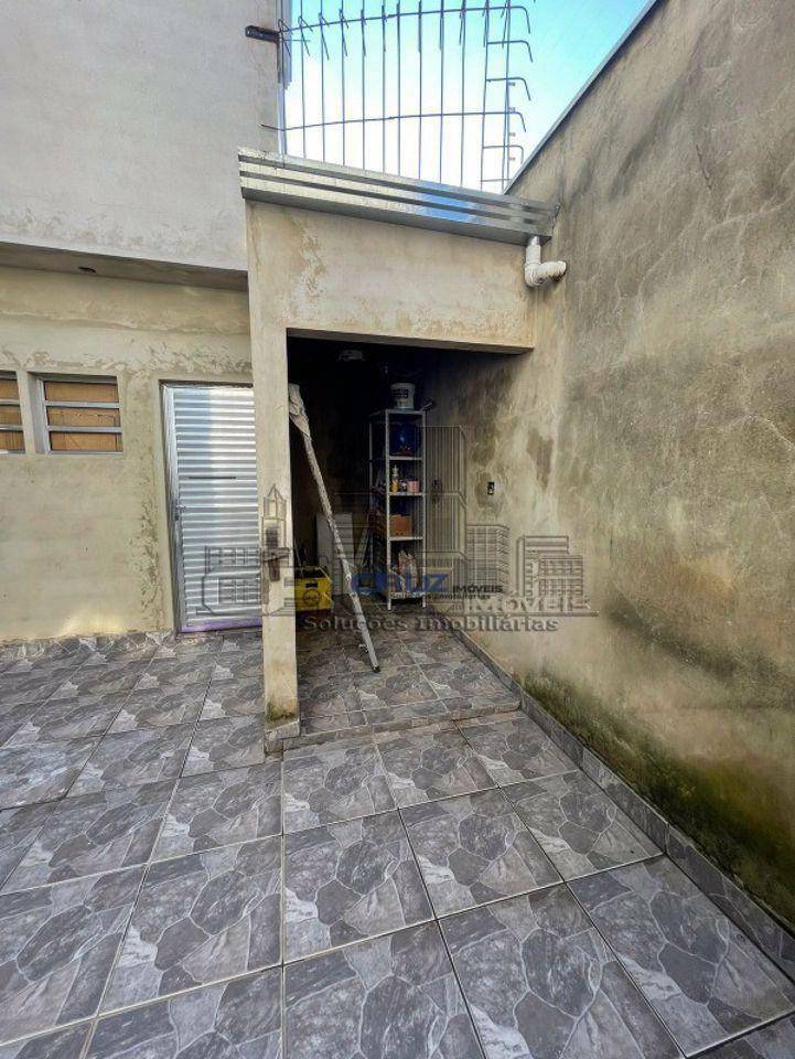 Casa à venda com 5 quartos, 250m² - Foto 43