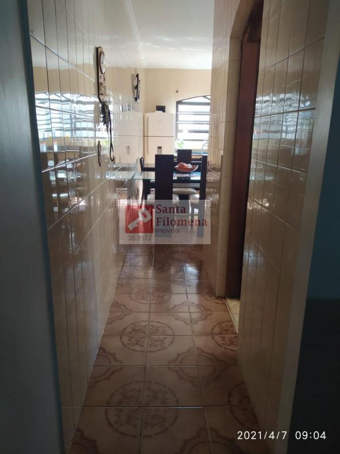 Sobrado à venda com 3 quartos, 241m² - Foto 10