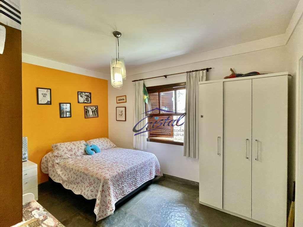 Casa à venda com 4 quartos, 413m² - Foto 25