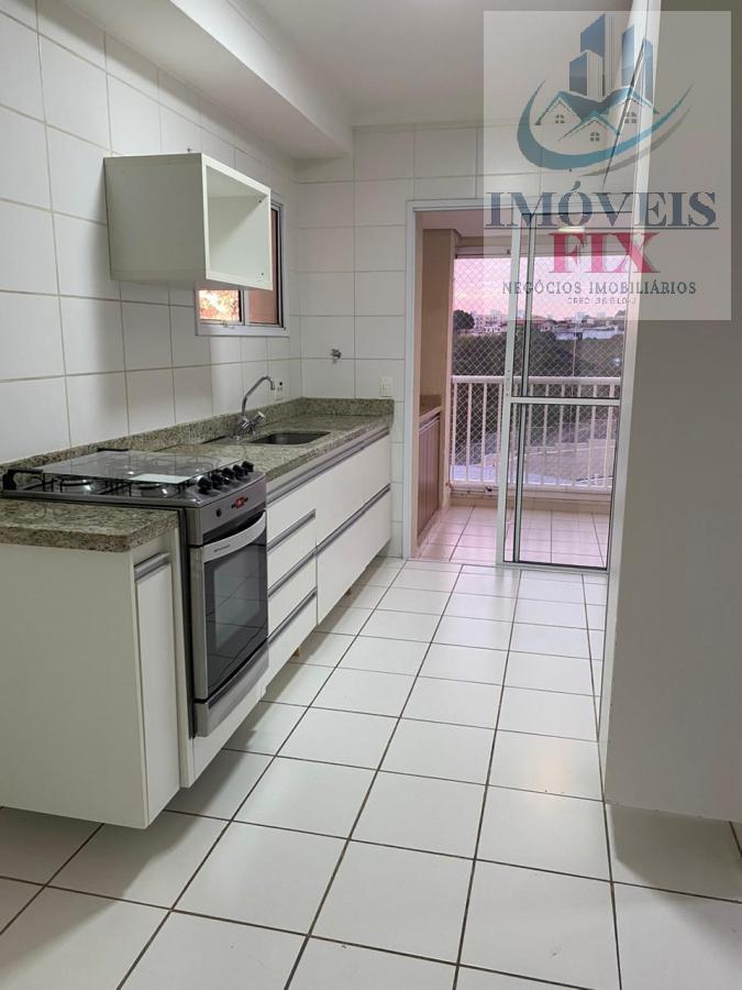 Apartamento à venda com 3 quartos, 111m² - Foto 9