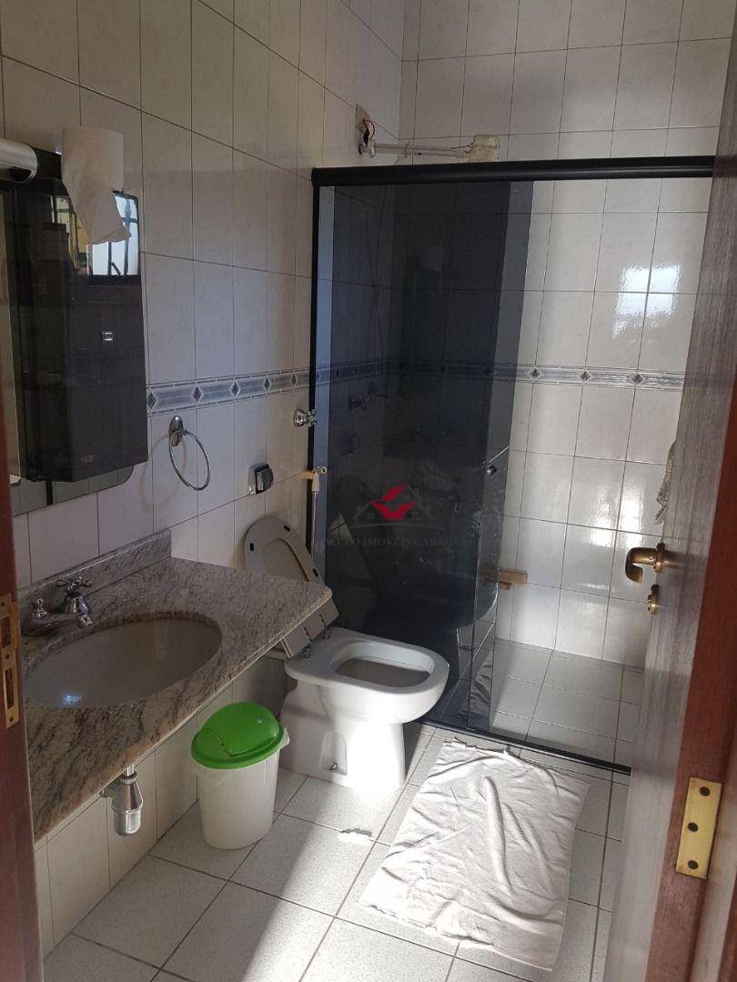 Casa de Condomínio à venda com 5 quartos, 234m² - Foto 14