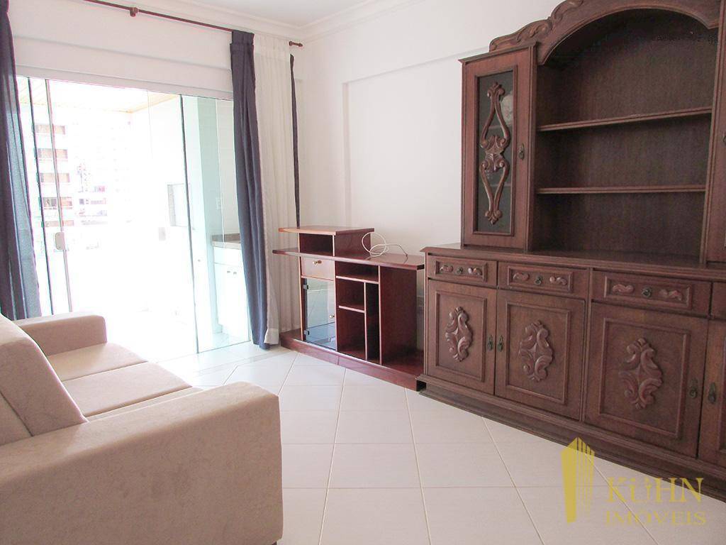 Apartamento à venda com 2 quartos, 121m² - Foto 17