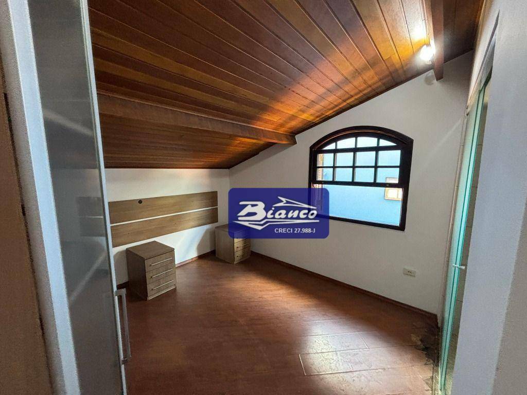 Casa à venda com 3 quartos, 106m² - Foto 25