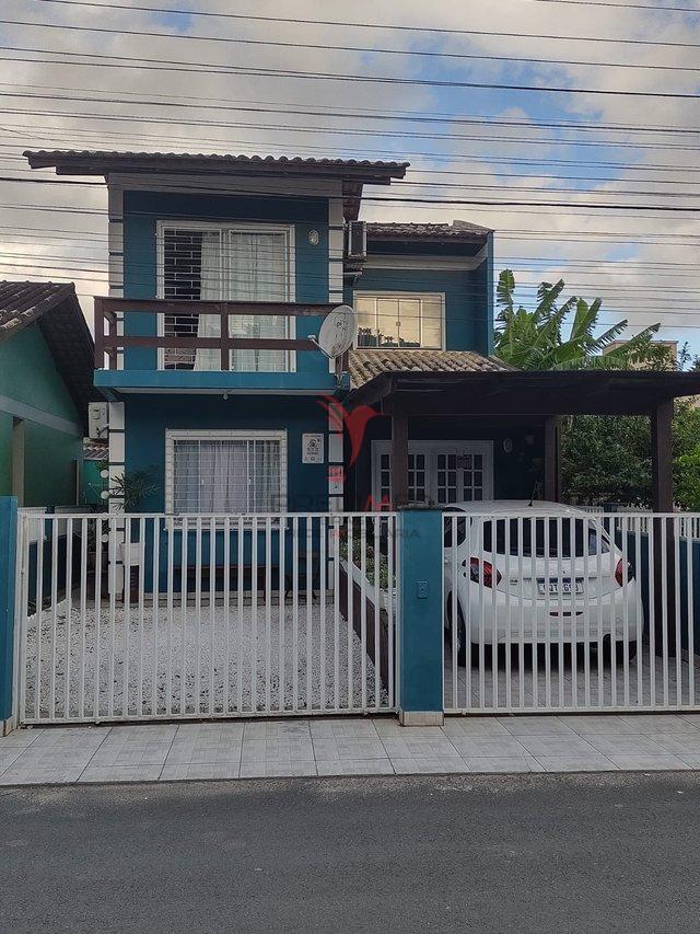 Sobrado à venda com 3 quartos, 92m² - Foto 1