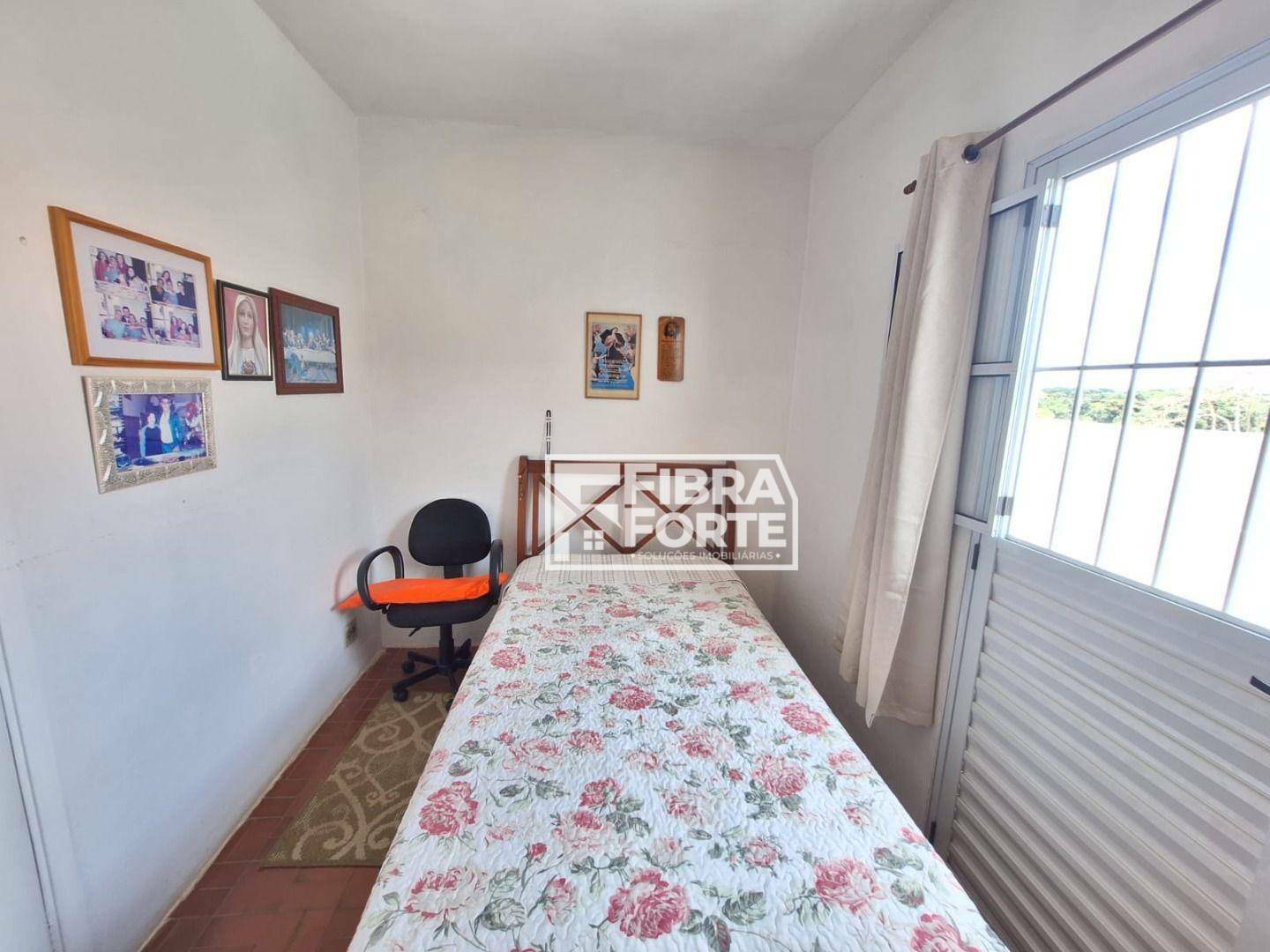 Casa à venda com 3 quartos, 154m² - Foto 13