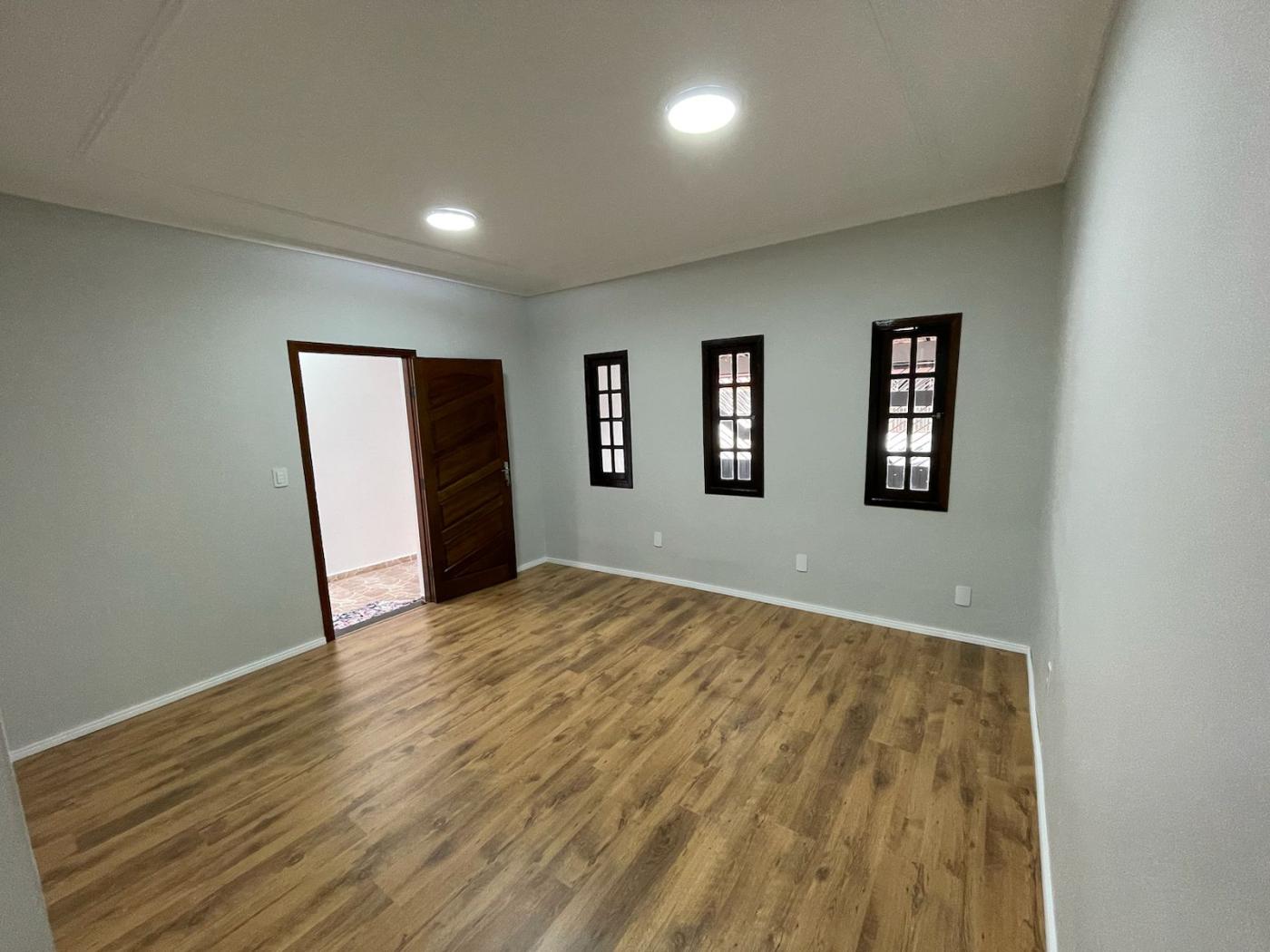 Casa à venda com 3 quartos, 128m² - Foto 5