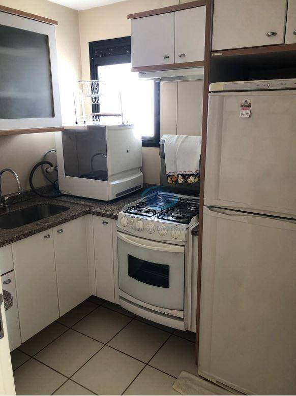 Apartamento à venda com 2 quartos, 60m² - Foto 12