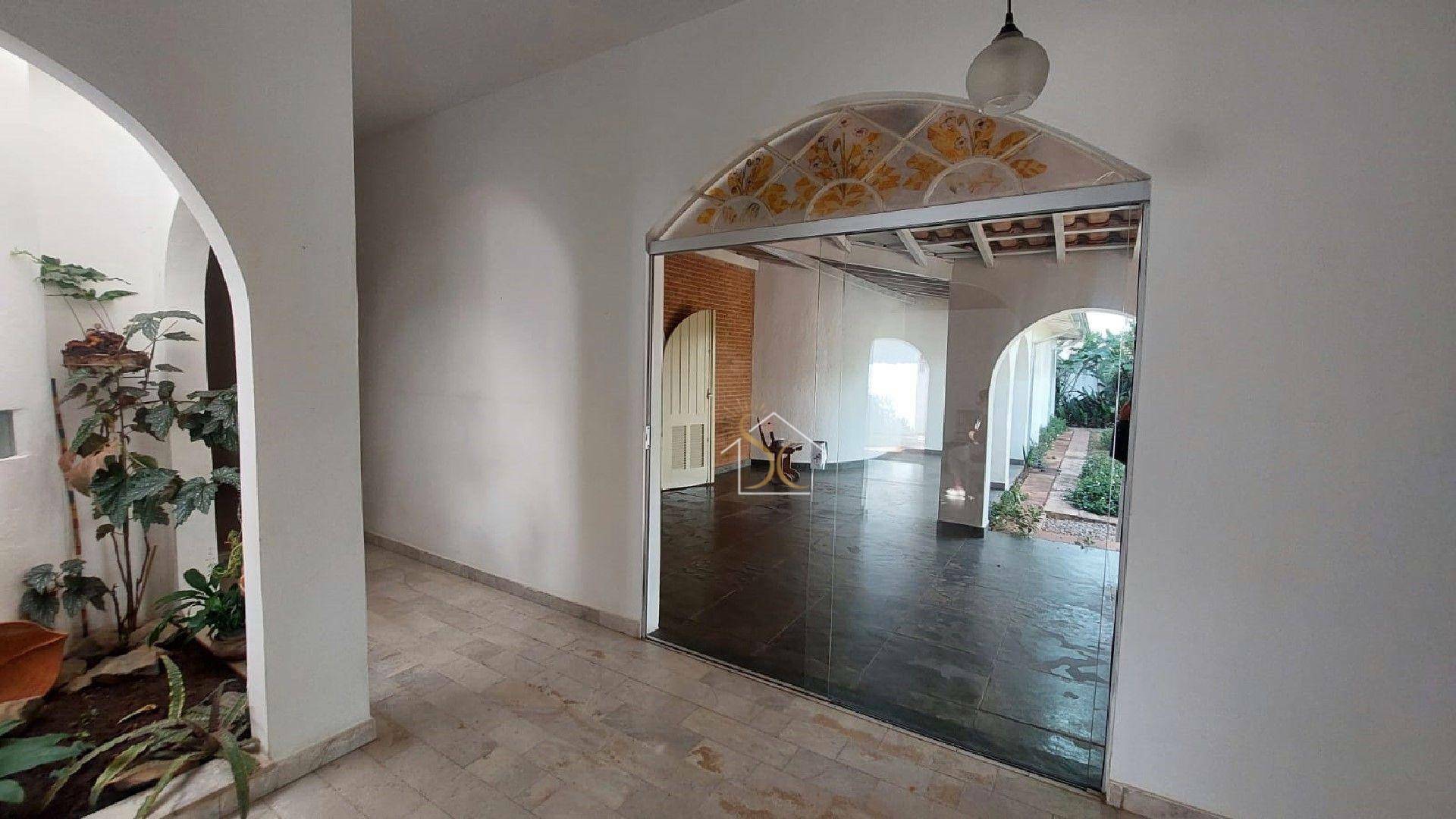 Casa à venda com 3 quartos, 346m² - Foto 6