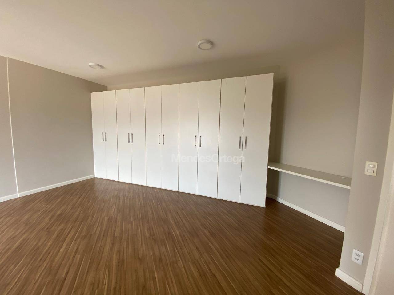 Apartamento para alugar com 3 quartos, 232m² - Foto 41