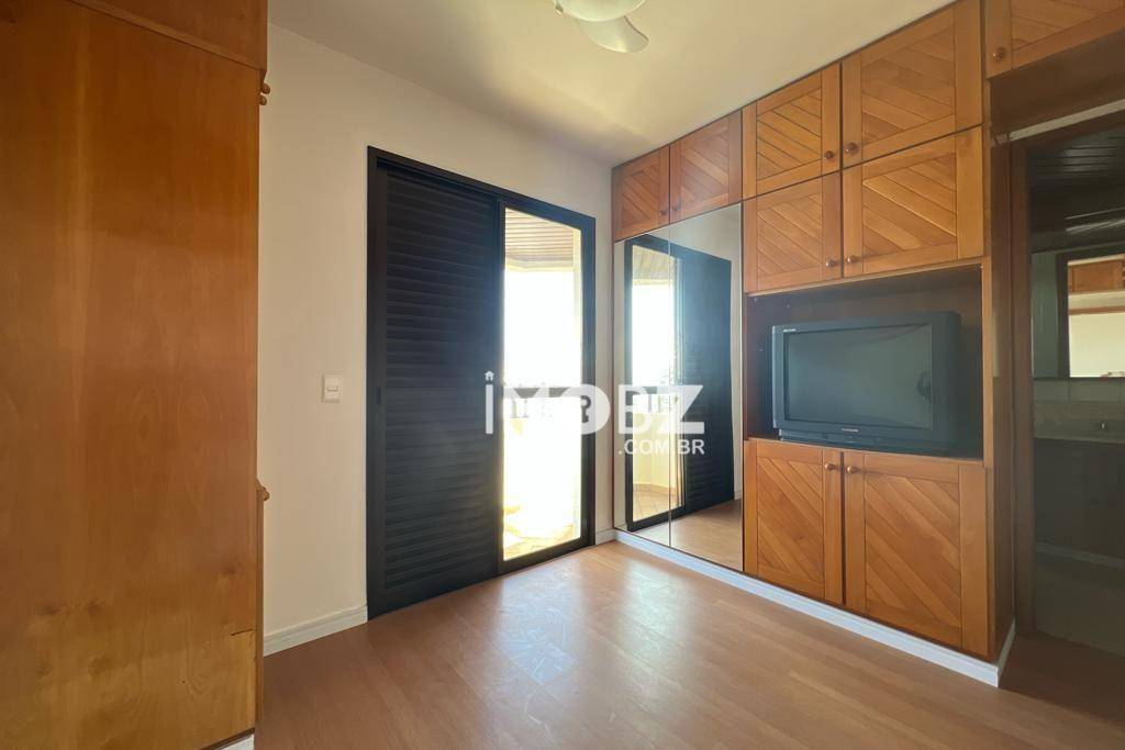 Apartamento à venda com 3 quartos, 100m² - Foto 18