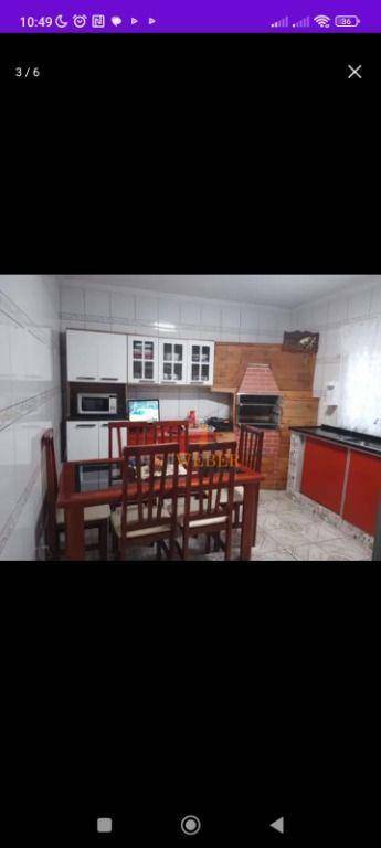 Sobrado à venda com 2 quartos, 200m² - Foto 2