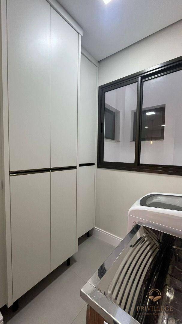 Apartamento à venda com 2 quartos, 72m² - Foto 26